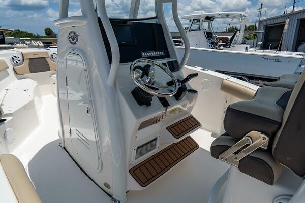232 CC Adventure 23ft Tidewater Yacht For Sale