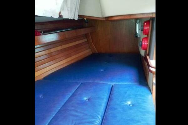 Sophia 35ft C amp C Yacht For Sale