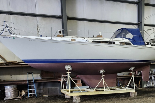 Sophia 35ft C amp C Yacht For Sale