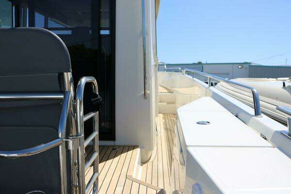 Nimbus C-11 Yacht For Sale