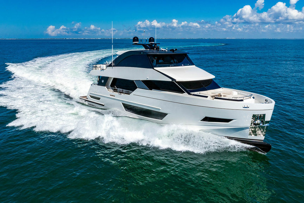 84ft Ocean Alexander Yacht For Sale