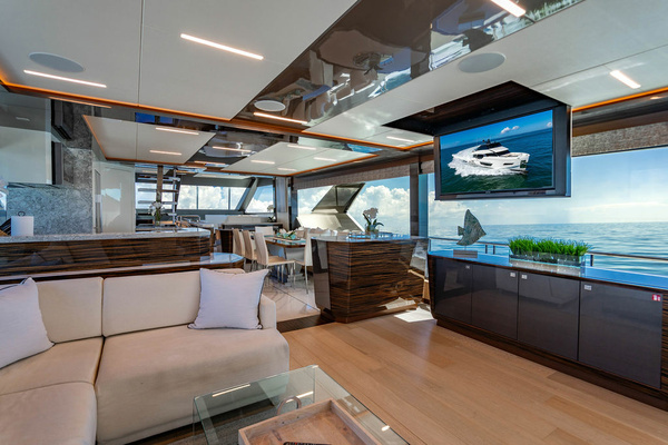 2020 Ocean Alexander 84