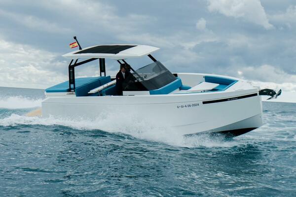 29ft De Antonio Yacht For Sale