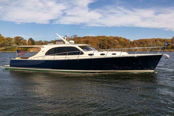 Palm Beach Motor Yachts PB50 Yacht For Sale