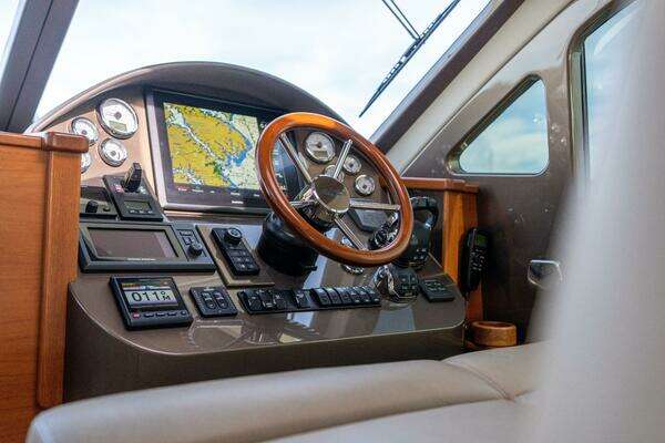 Palm Beach Motor Yachts PB50 Yacht For Sale