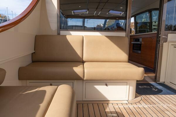 Bella Luna 50ft Palm Beach Motor Yachts Yacht For Sale