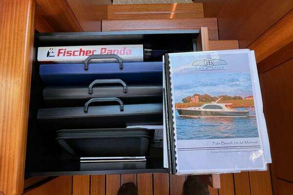 Palm Beach Motor Yachts PB50 Yacht For Sale