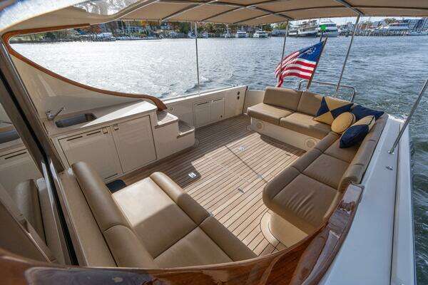 Palm Beach Motor Yachts PB50 Yacht For Sale