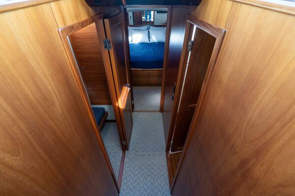 Bella Luna 50ft Palm Beach Motor Yachts Yacht For Sale