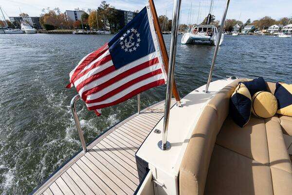 Palm Beach Motor Yachts PB50 Yacht For Sale