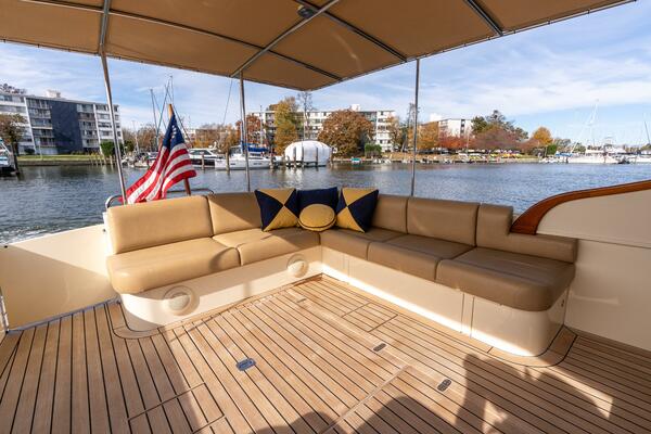 Bella Luna 50ft Palm Beach Motor Yachts Yacht For Sale