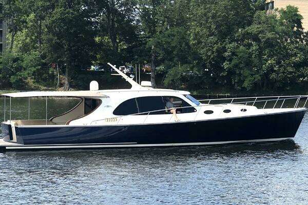 56' Palm Beach Motor Yachts