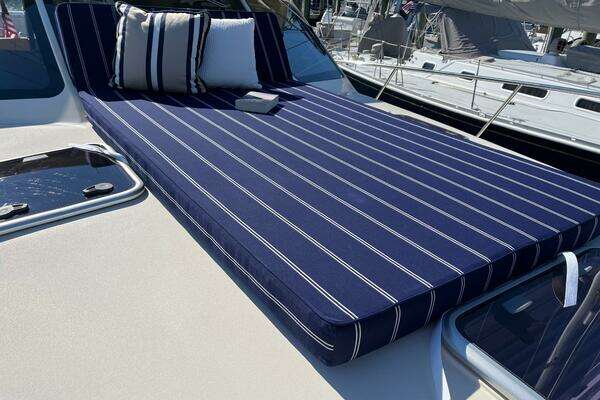 Palm Beach Motor Yachts PB50 Yacht For Sale