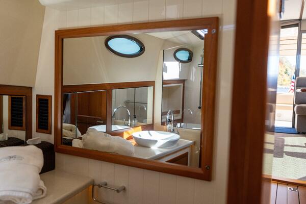 Bella Luna 50ft Palm Beach Motor Yachts Yacht For Sale