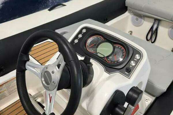 2024 Williams Jet Tenders 14