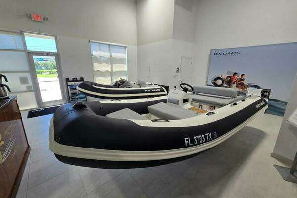 2024 Williams Jet Tenders 14