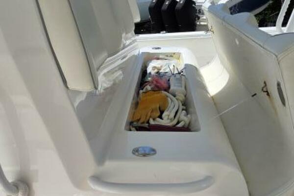 Hit N Run 35ft Invincible Yacht For Sale