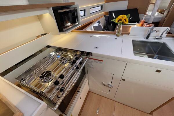 41ft Jeanneau Yacht For Sale