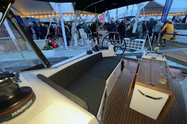 41ft Jeanneau Yacht For Sale