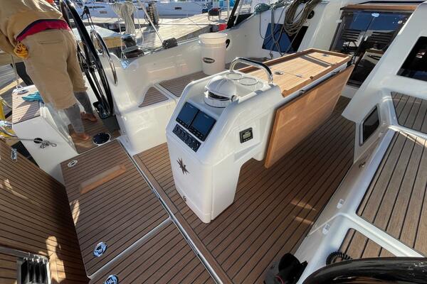 41ft Jeanneau Yacht For Sale