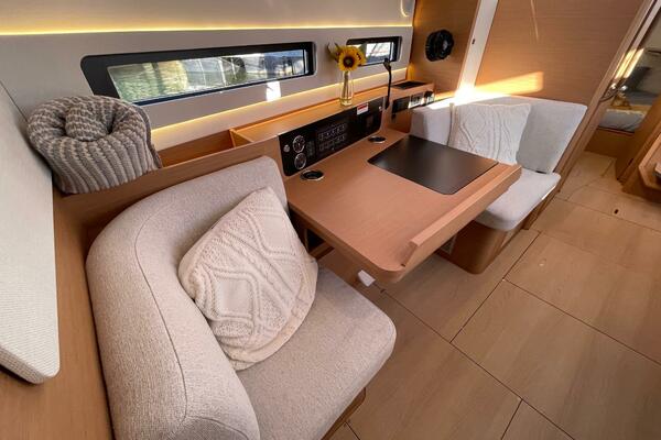 41ft Jeanneau Yacht For Sale