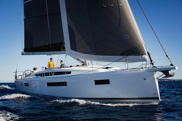 41ft Jeanneau Yacht For Sale