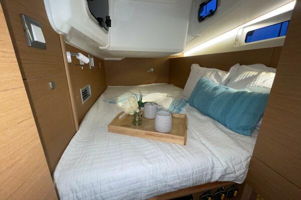 41ft Jeanneau Yacht For Sale