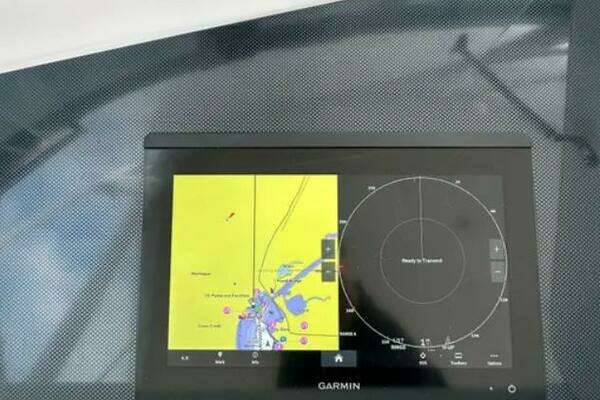 Hatteras 48 Cockpit Motor Yacht Yacht For Sale