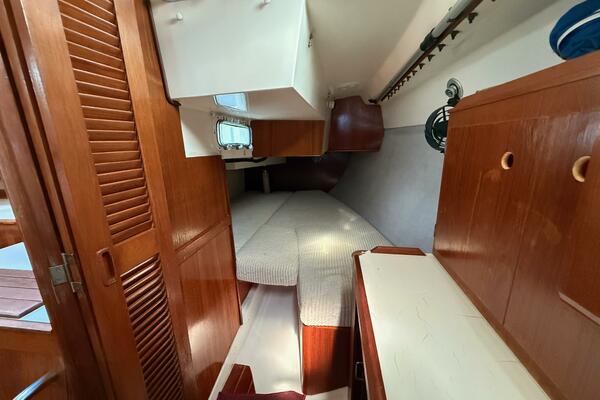 34ft Hunter Yacht For Sale