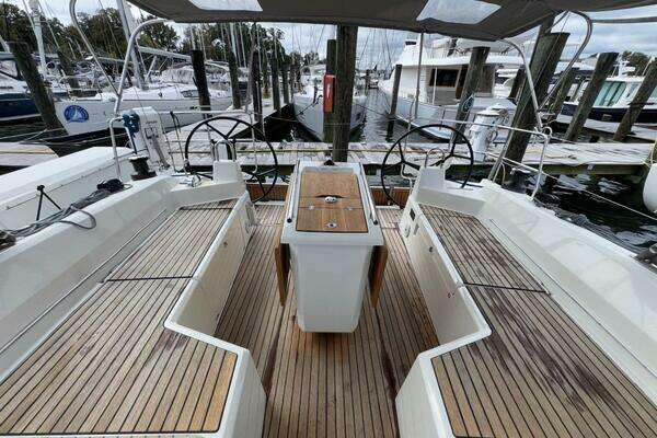 Beneteau Oceanis 40.1 Yacht For Sale