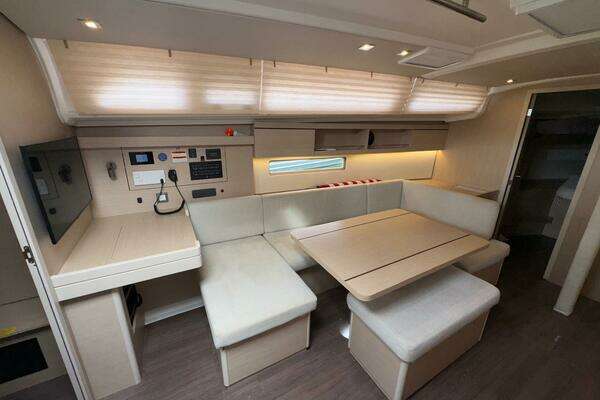 Beneteau Oceanis 40.1 Yacht For Sale