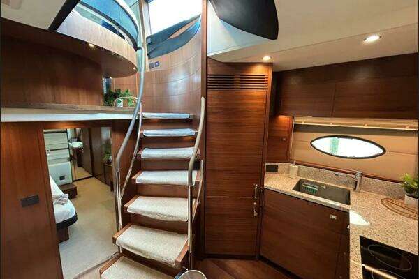 Princess S72 Yacht For Sale