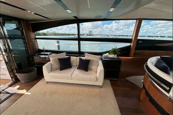 Princess S72 Yacht For Sale