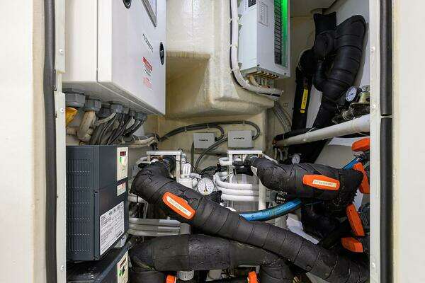 Viking 72 Skybridge Yacht For Sale