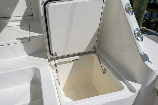 Viking 72 Skybridge Yacht For Sale