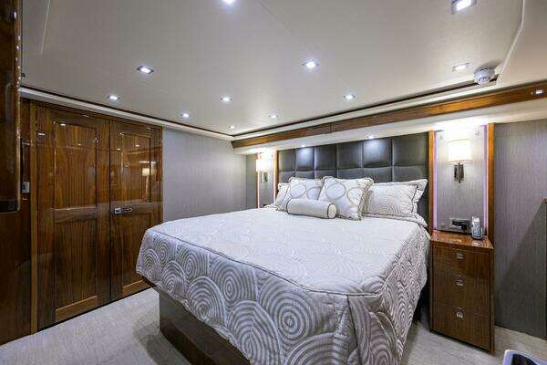 Viking 72 Skybridge Yacht For Sale
