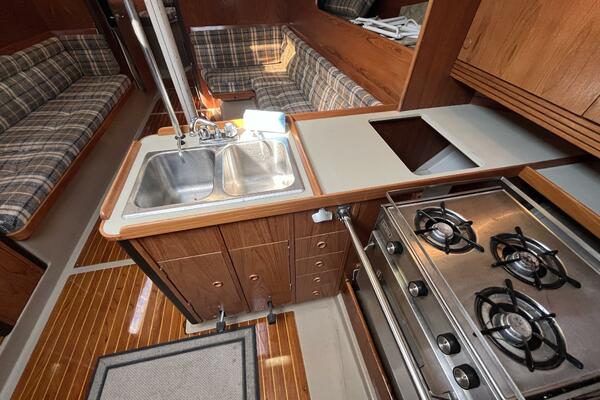 Absolute 41ft C amp C Yacht For Sale