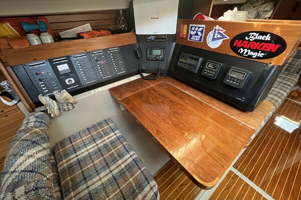 Absolute 41ft C amp C Yacht For Sale