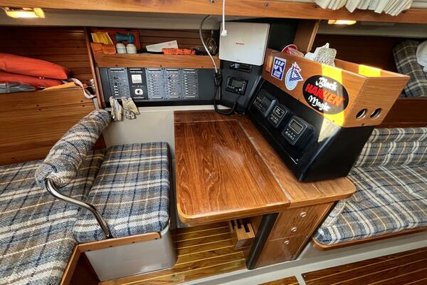 Absolute 41ft C amp C Yacht For Sale