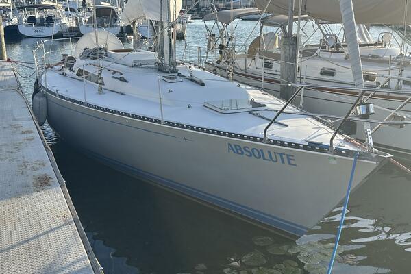 Absolute 41ft C amp C Yacht For Sale