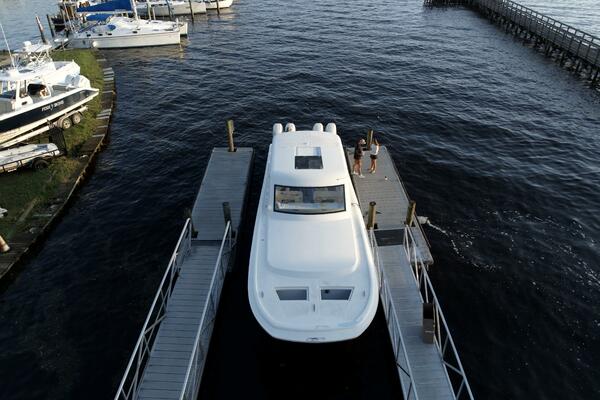43ft Front Runner Yacht For Sale