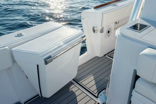 47ft Front Runner Yacht For Sale