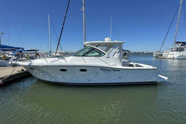 32-ft-Tiara Yachts-2005-3200 Open-Lone Star Mt. Pleasant South Carolina United States  yacht for sale