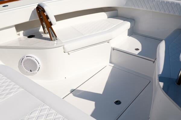 47ft Front Runner Yacht For Sale