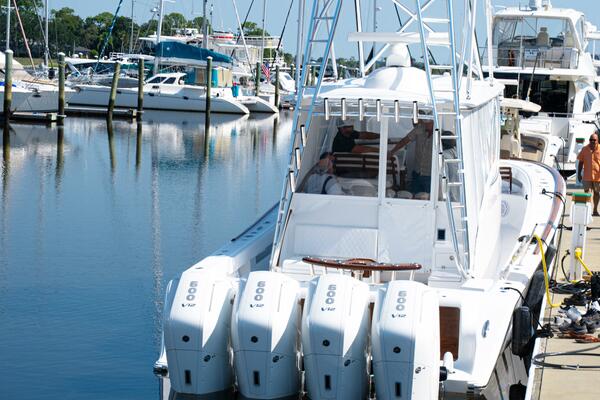 47ft Front Runner Yacht For Sale