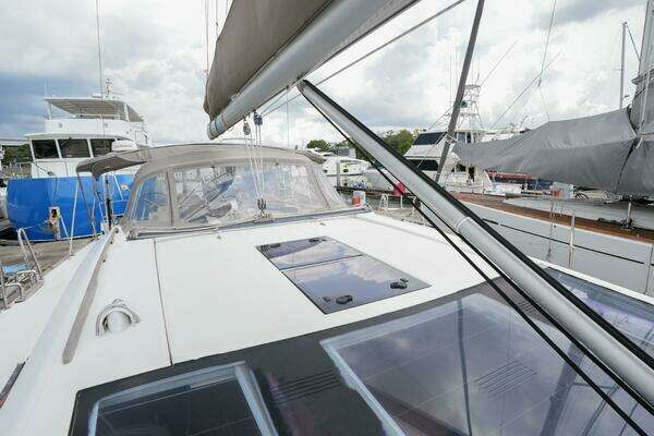 Dufour 500 Yacht For Sale