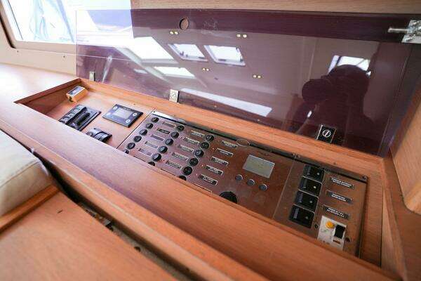 Dufour 500 Yacht For Sale