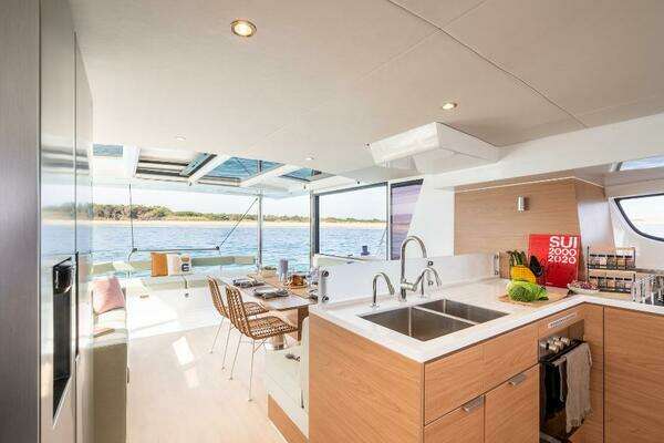 Bali 4.6 Yacht For Sale