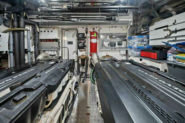 Prestige X70 Yacht For Sale