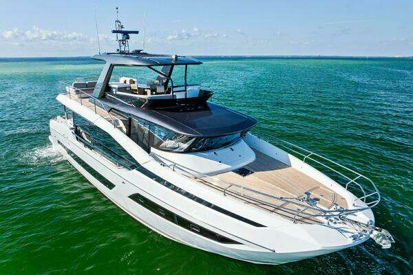 Prestige X70 Yacht For Sale